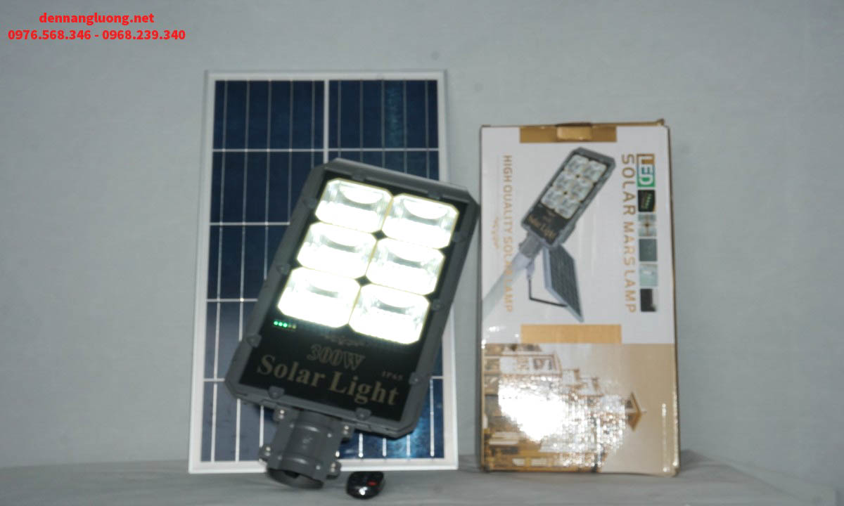 Đèn đường năng lượng mặt trời pin tách thể